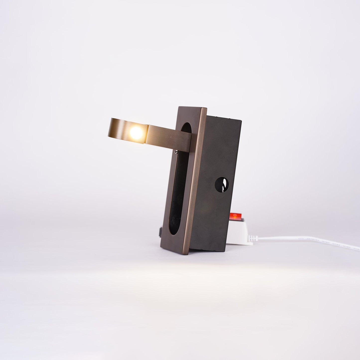 Lampe de Lecture LED Aluminium | Tête Réglable, Bouton-Poussoir | Série Nova