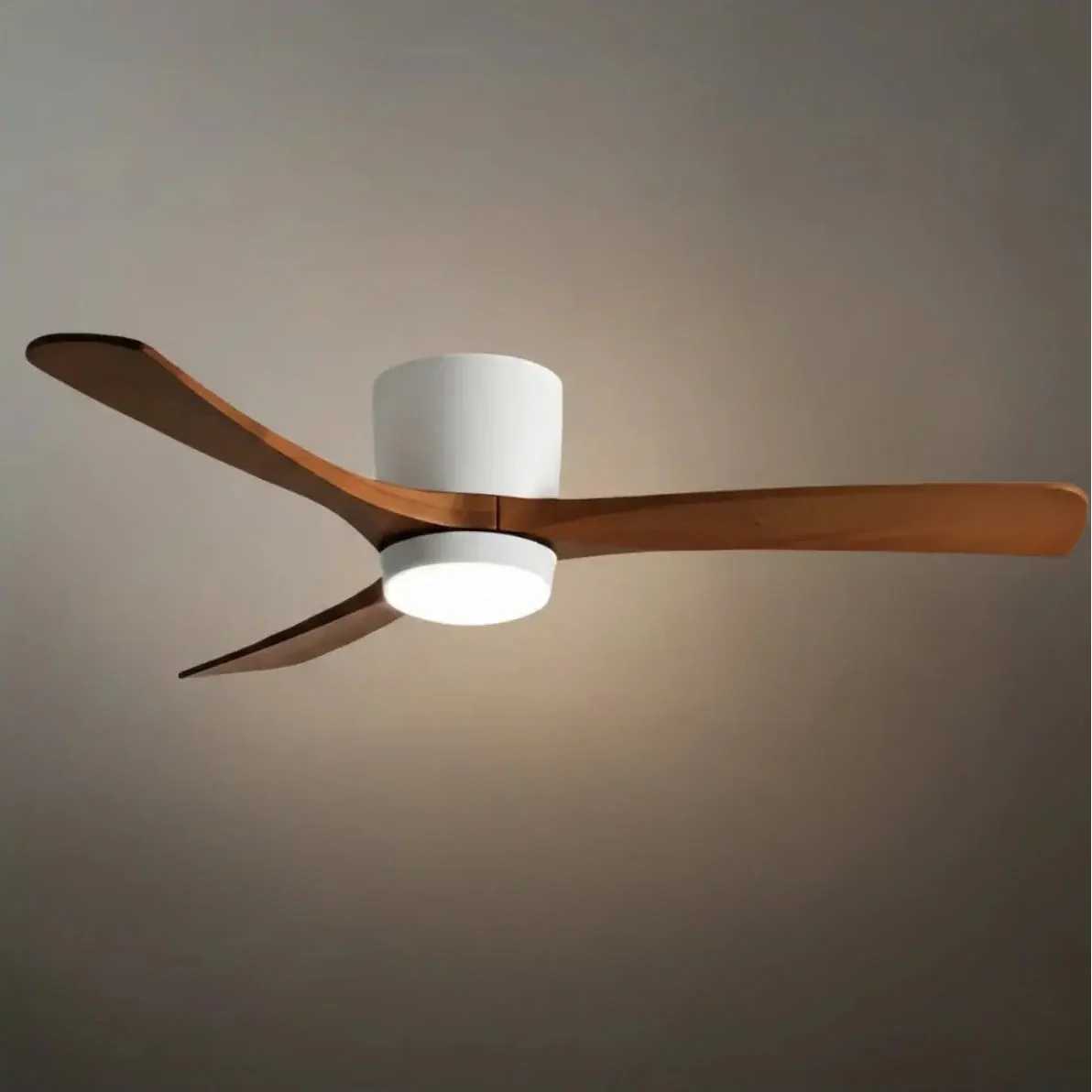 Ventilateur de Plafond Scandinave Bois | LED Intégrée, Flux d'Air Silencieux