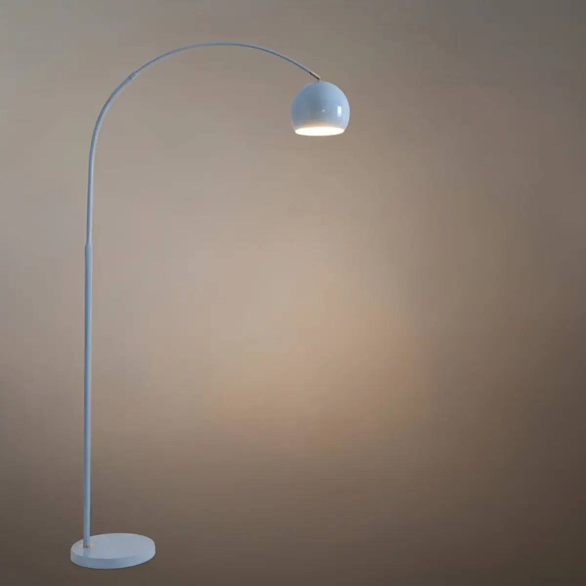 Lampe sur pied Métal Nordique | LED à intensité réglable | Compatible E26/E27